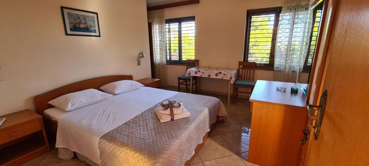Apartments By The Sea Orebic, Peljesac - 16648 Εξωτερικό φωτογραφία